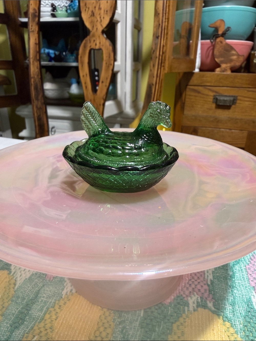 Vintage unmarked evergreen hen on a nest (HON) mini